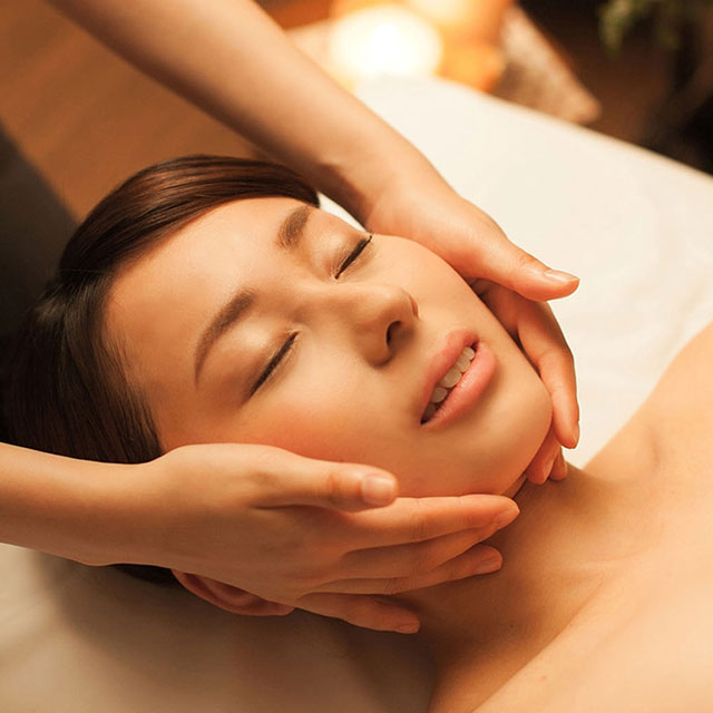 ［14F］リラクゼーションサロン　クイーンズウェイ