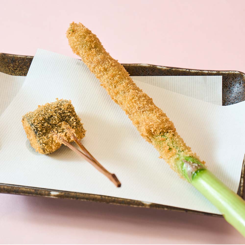 KUSHIハゲ天のメニュー「鰯梅肉挟みとアスパラの肉巻きセット」のイメージ画像1