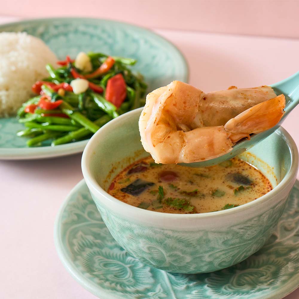 サイアムセラドンのメニュー「パックブン・ファイデーン（空心菜炒め）とトム・ヤム・クン ディナーセット」のイメージ画像1