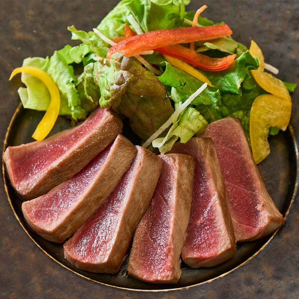 海鮮魚力のメニュー「まぐろのレアステーキ」のイメージ画像2