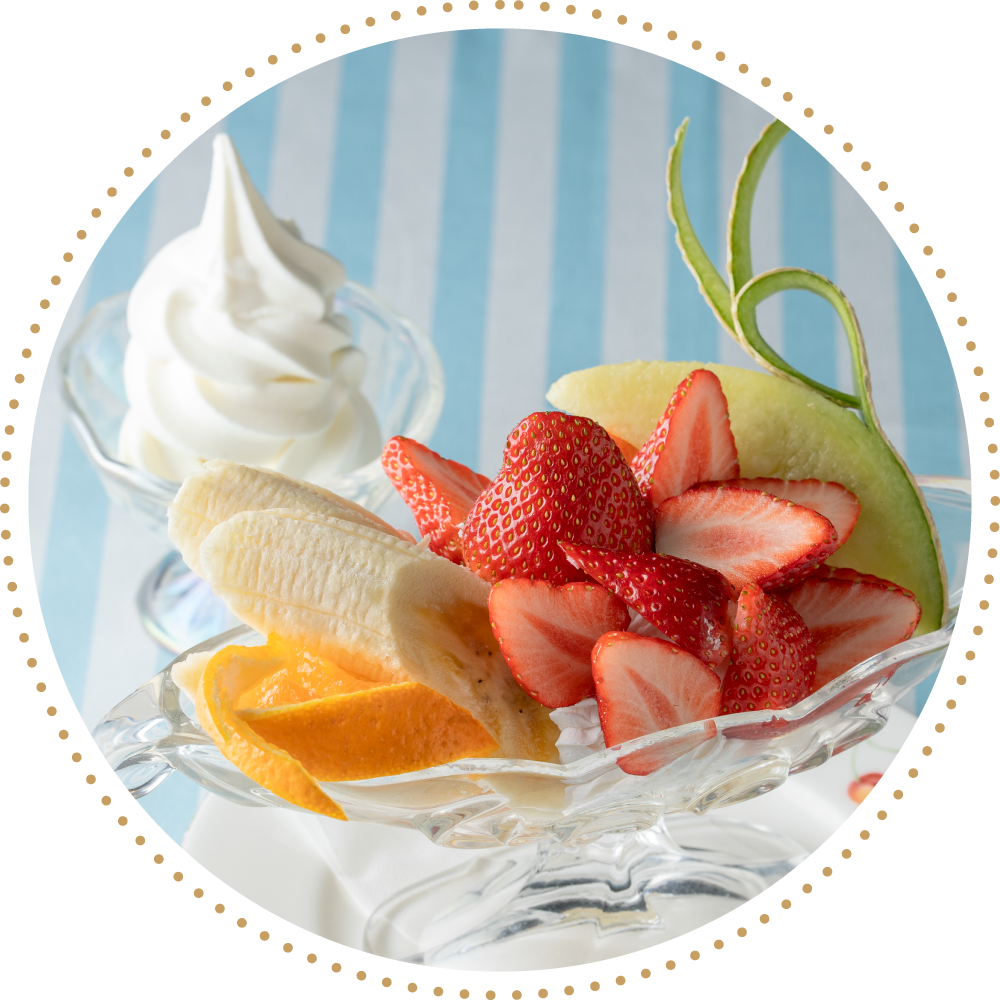 果実園リーベルのメニュー「おこさまプリンアラモードソフトクリーム付」のイメージ画像