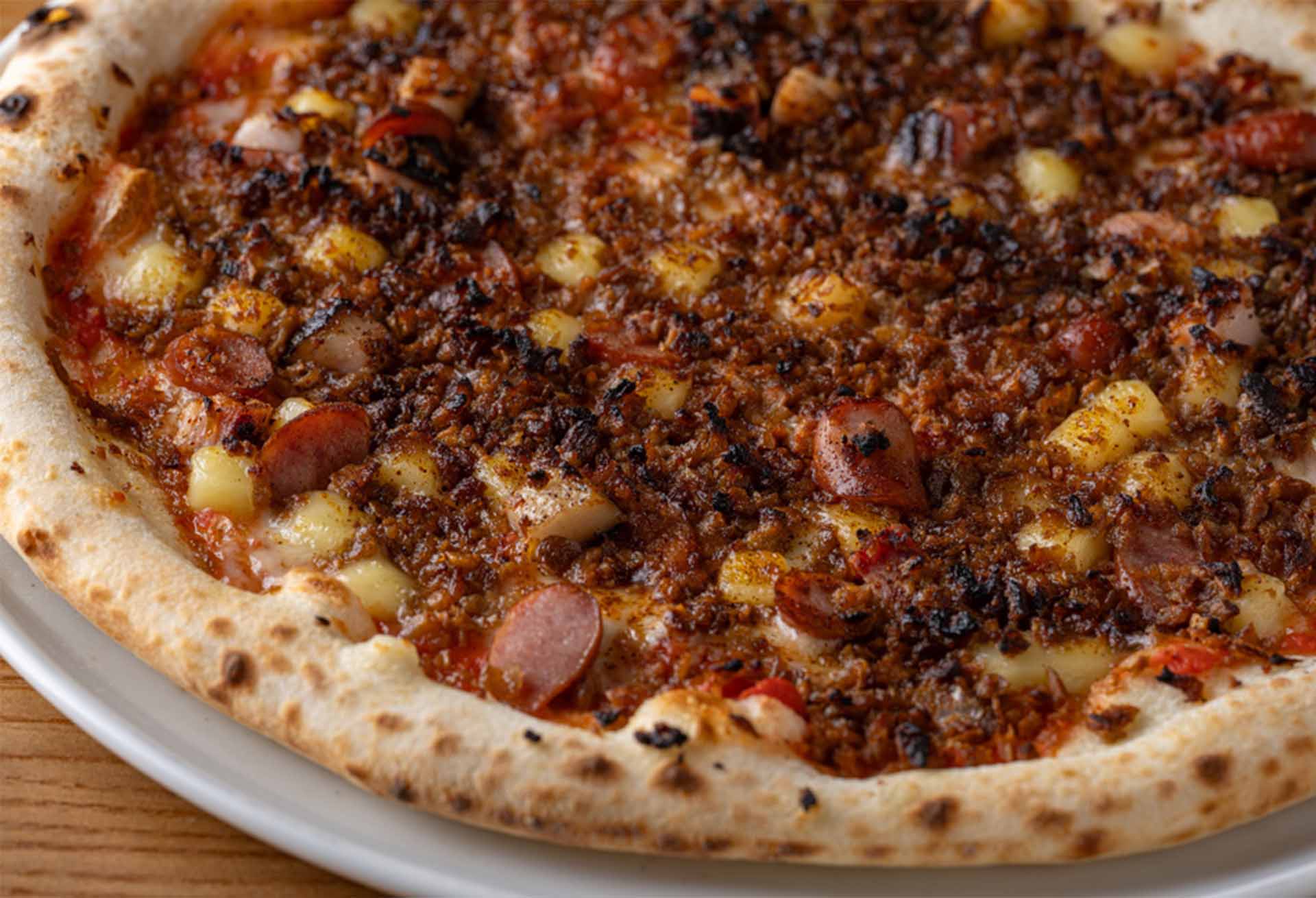 北海道産ソーセージと「農家のベーコン」のディアボラメニューのイメージ2