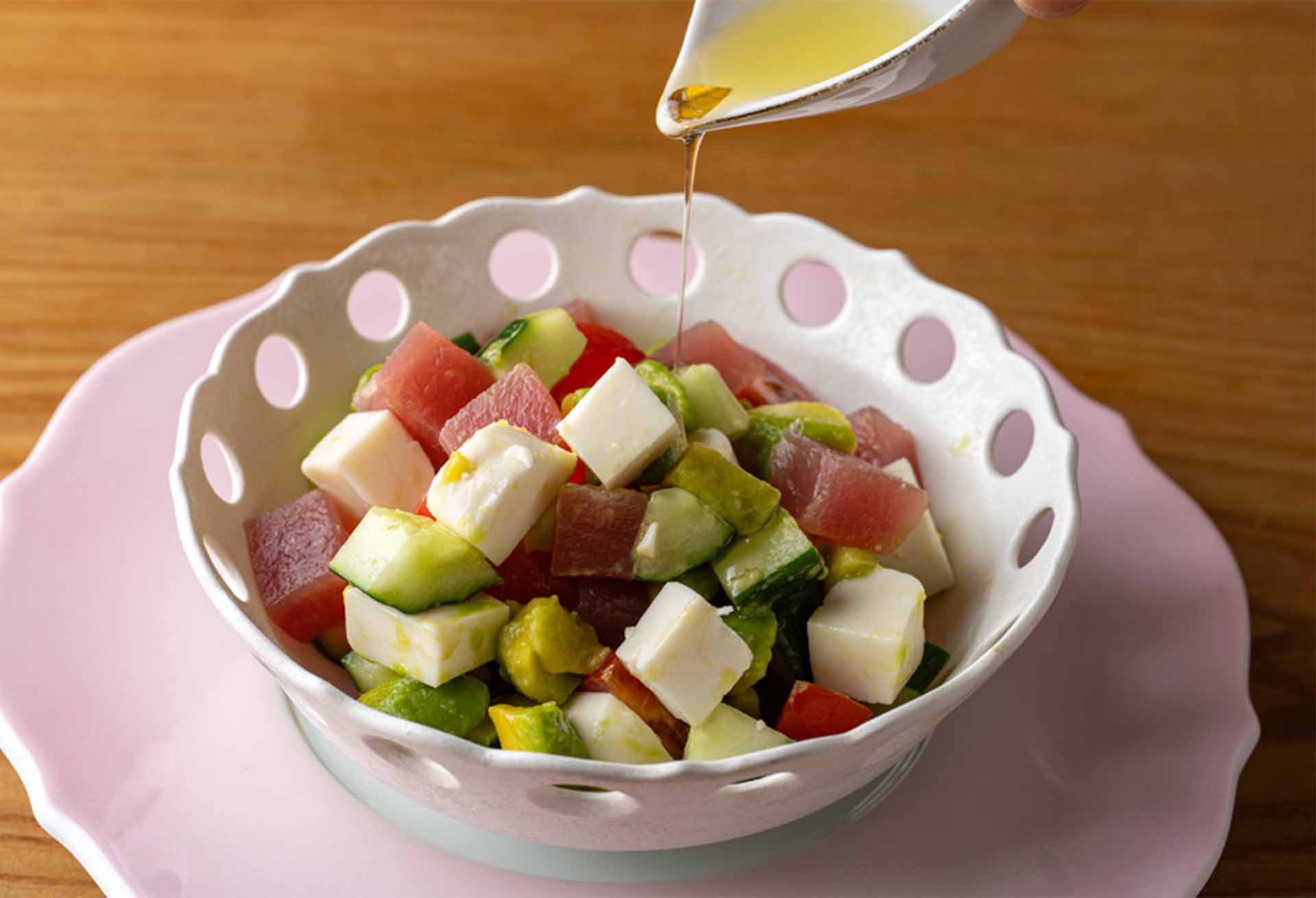 マグロとアボカドのダイスサラダメニューのイメージ2