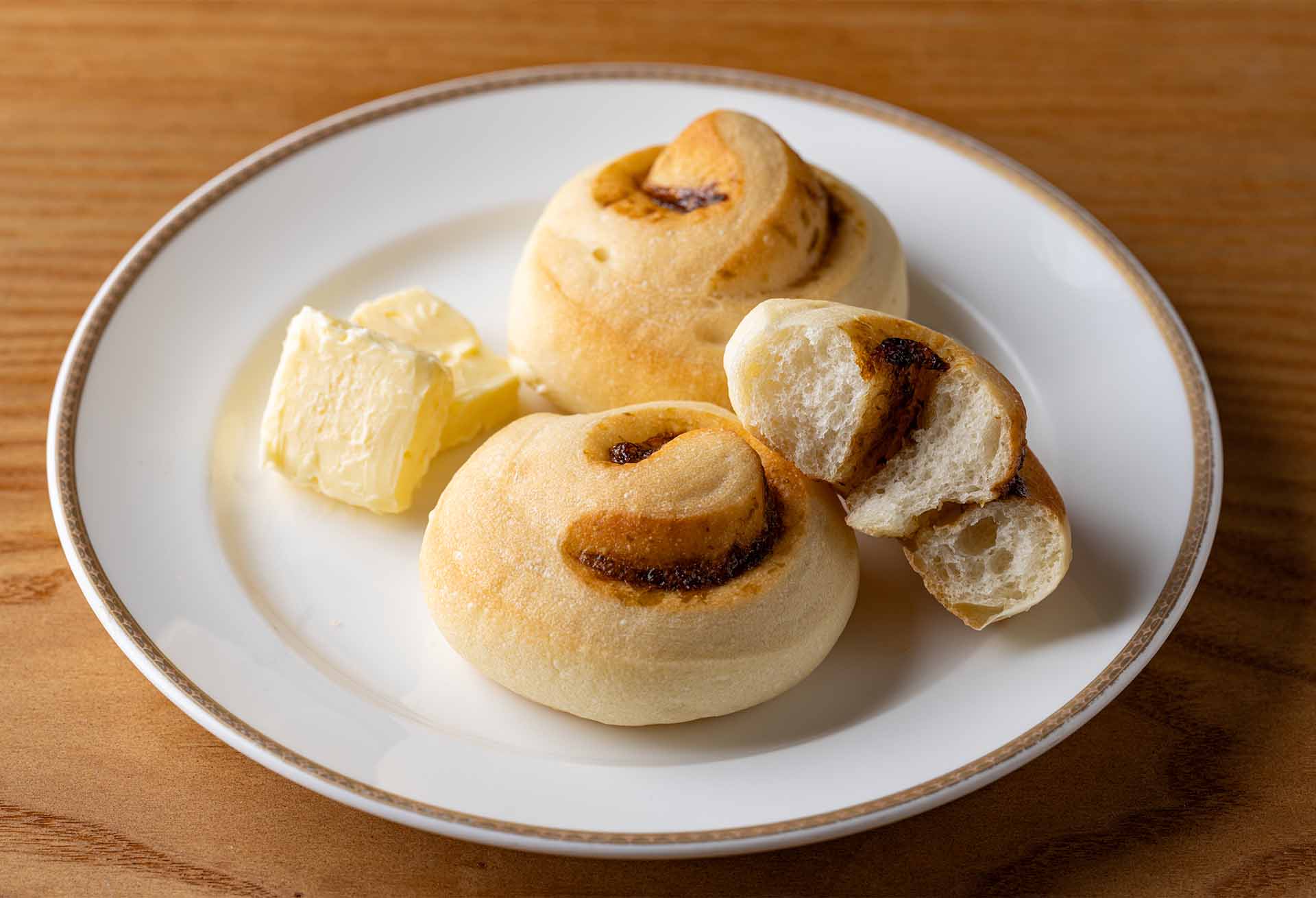 プラントベースクリームチーズと海苔のチャバタメニューのイメージ1