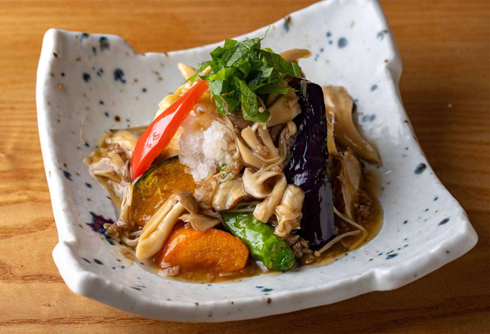 揚げ豆腐とたっぷりきのこの鬼おろしあんかけメニューのイメージ3