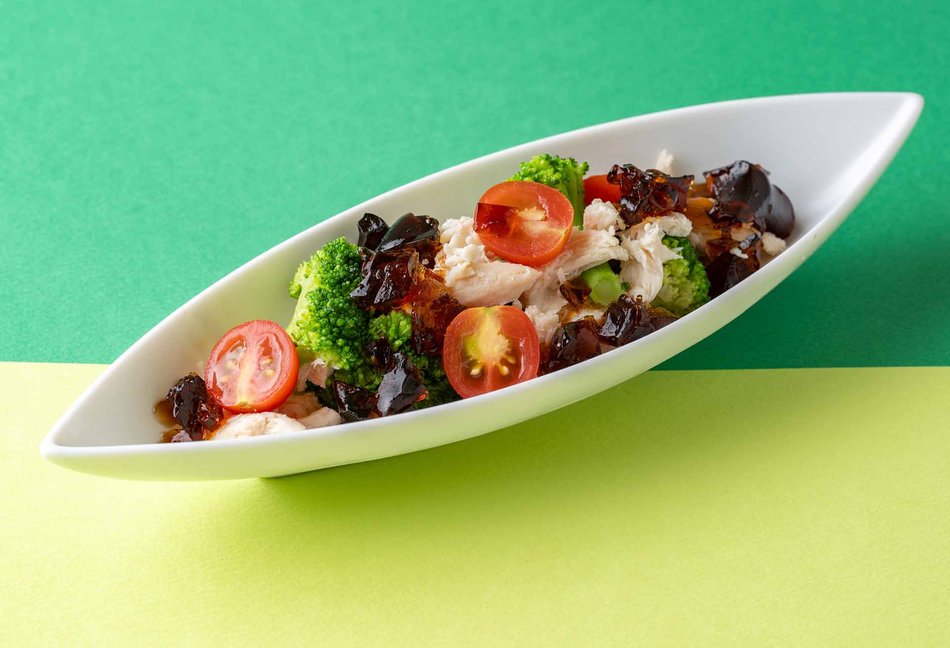 「鶏むね肉と緑花野菜 ぷるんと蟻月ポンジュレ」メニューのイメージ1