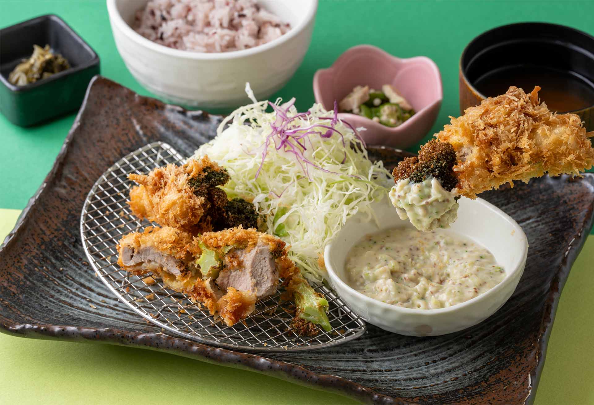 「緑の恵みかつ御膳」メニューのイメージ2