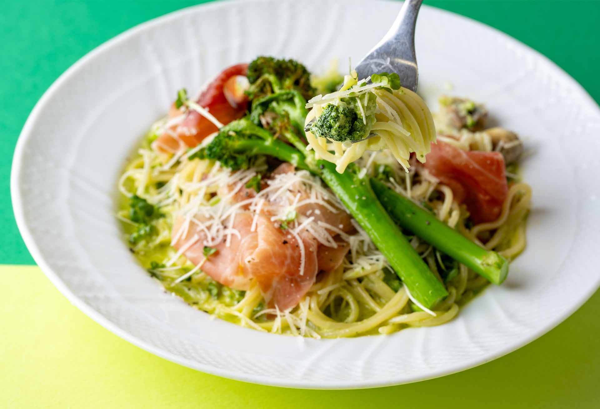 「ブロッコリー尽くしの緑彩りクリームスパゲティ」メニューのイメージ1