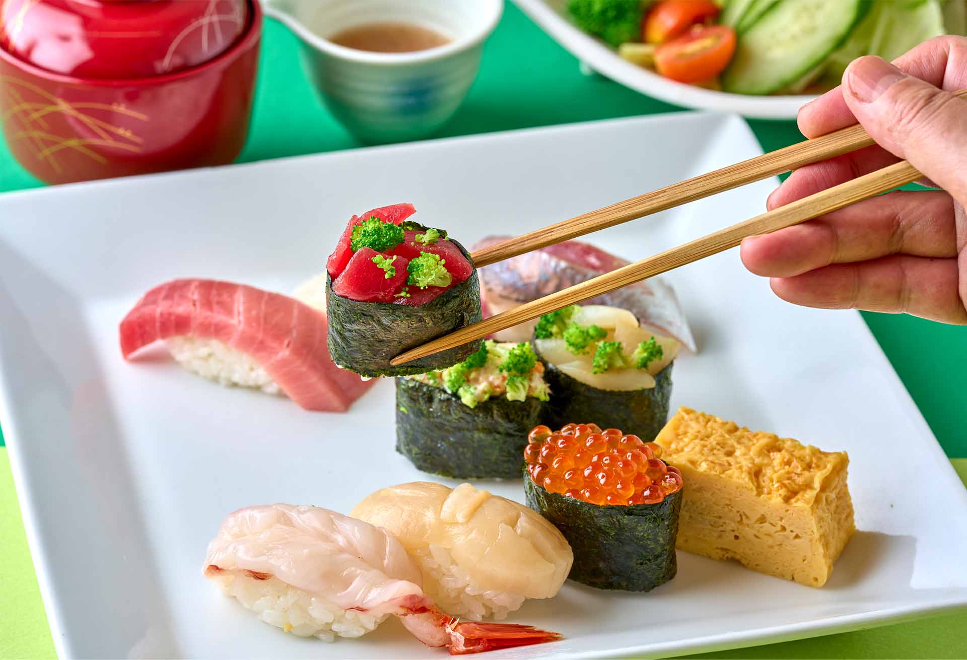 「三種のブロッコリー軍艦と海鮮にぎり」メニューのイメージ2