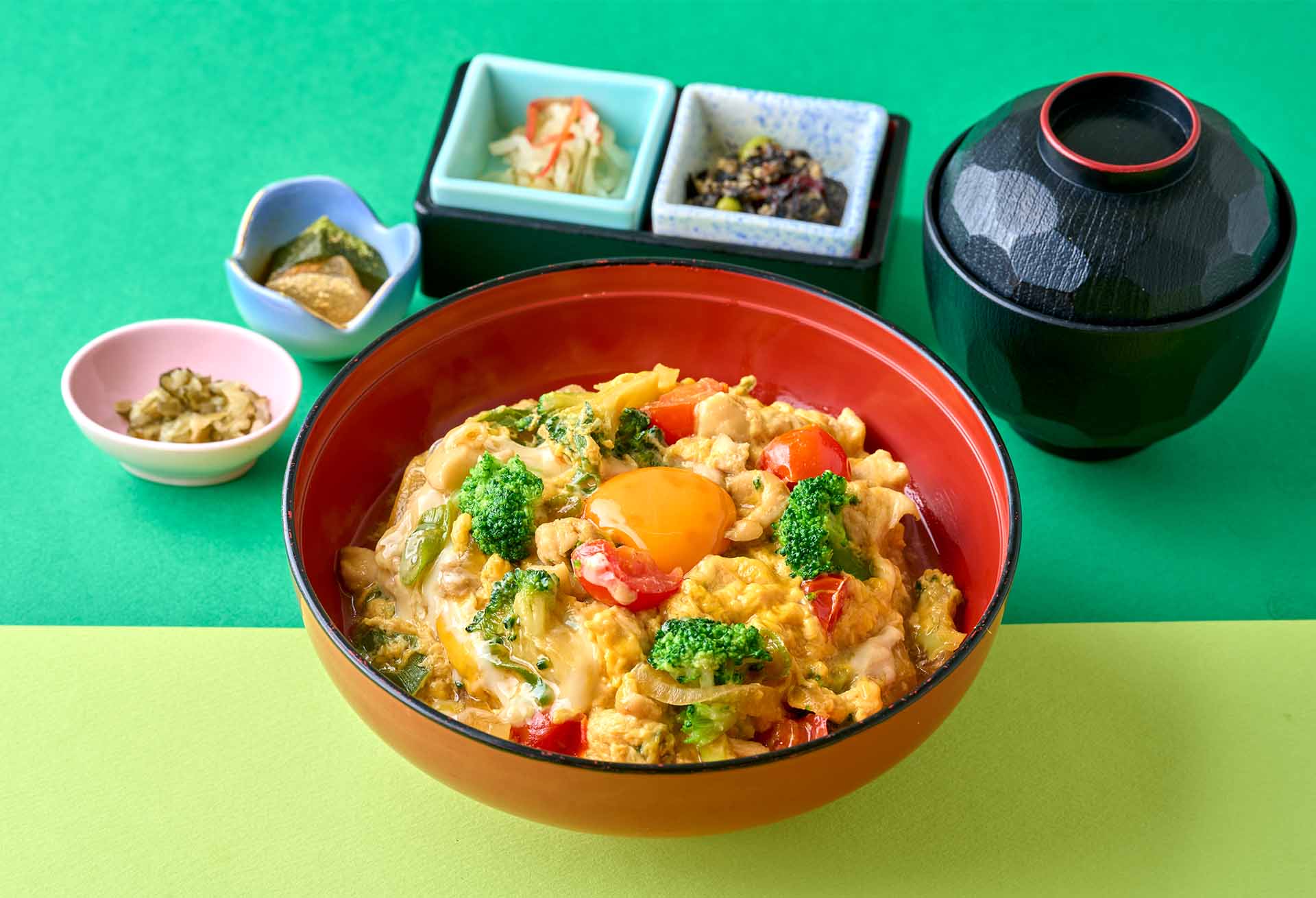 「ブロッコリーとトマトの洋風親子御膳」メニューのイメージ1