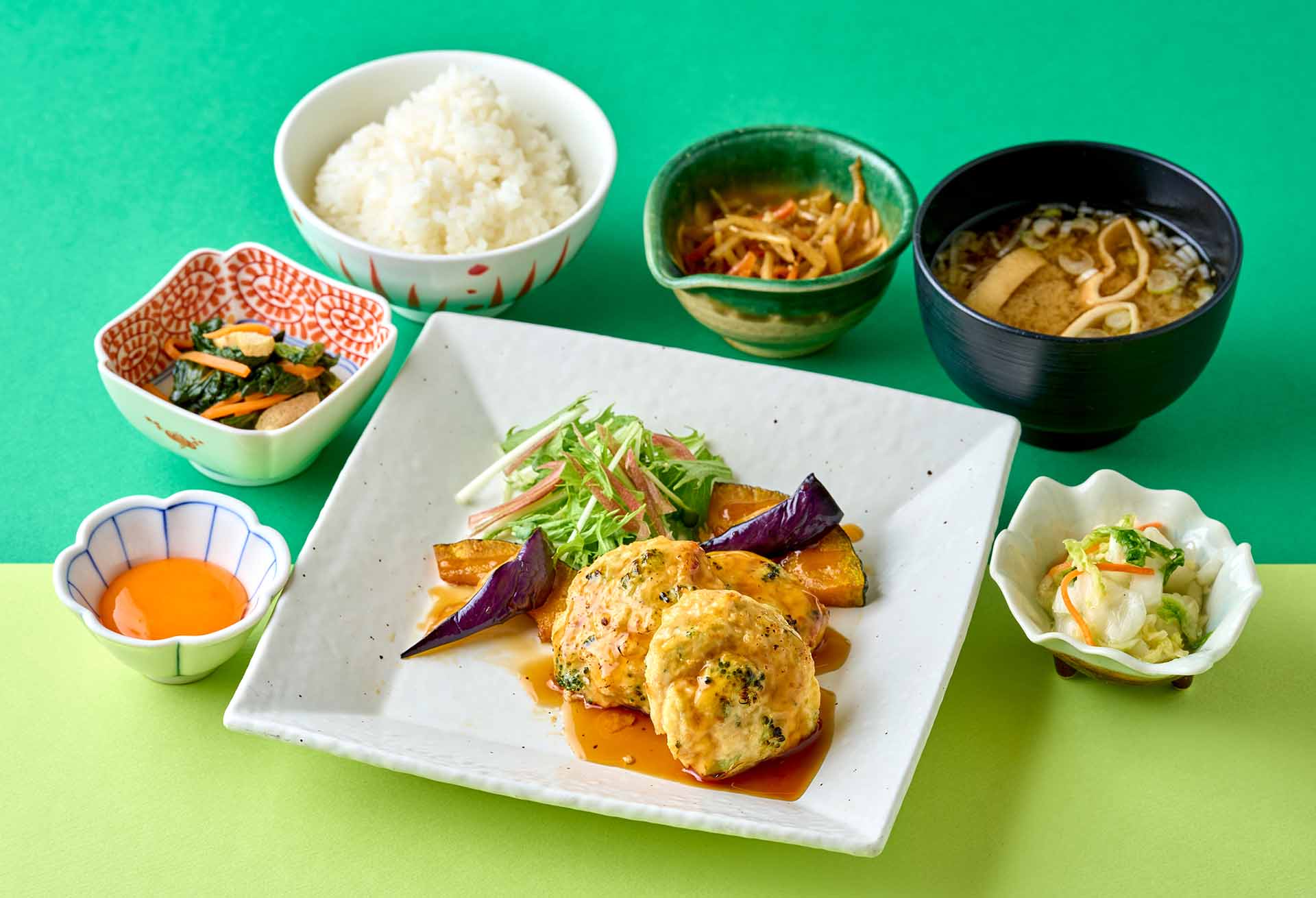 「ブロッコリー入り！鶏と豆腐のつくねハンバーグ」メニューのイメージ1