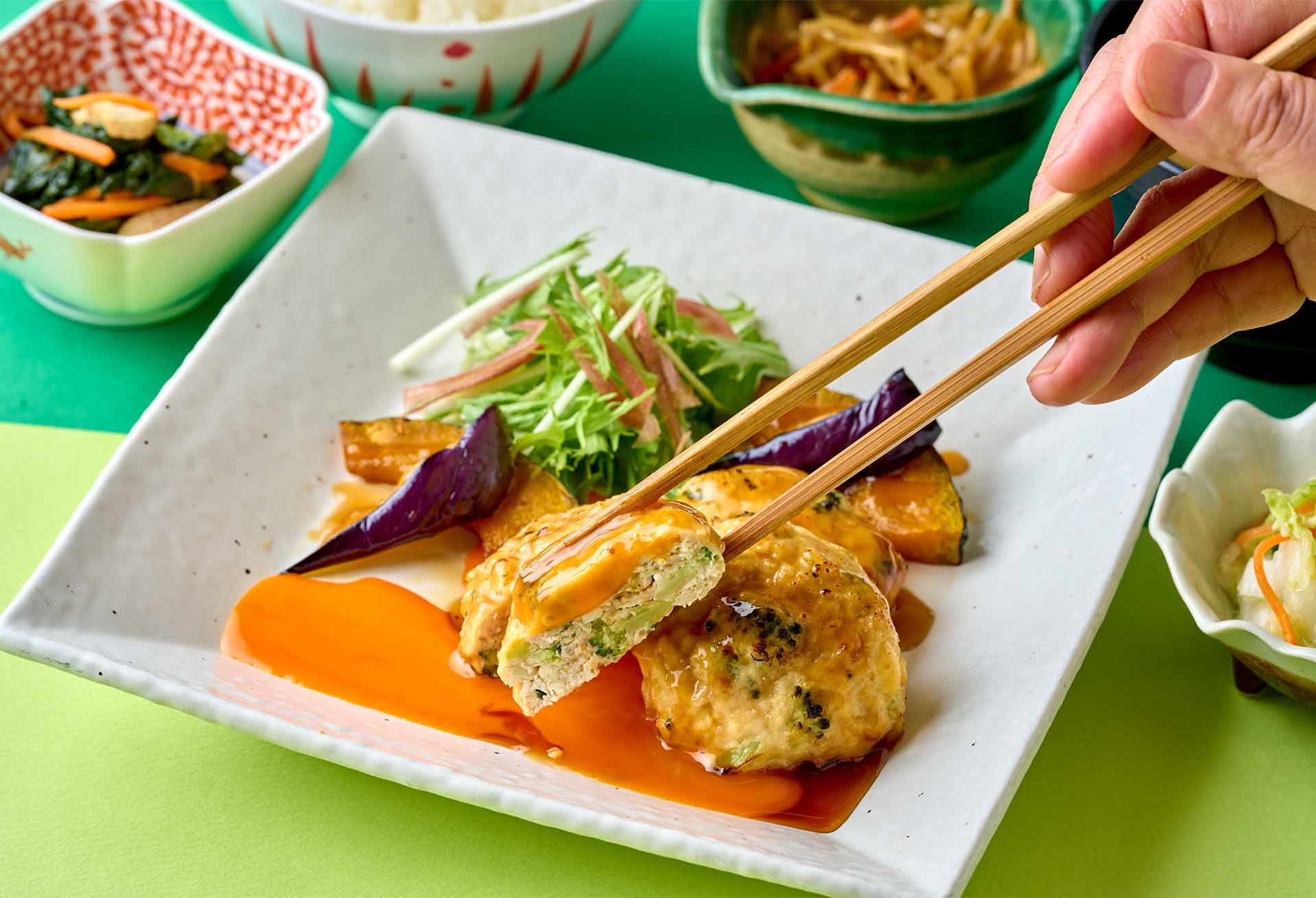 「ブロッコリー入り！鶏と豆腐のつくねハンバーグ」メニューのイメージ2